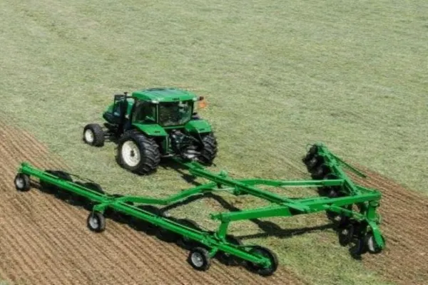 hay-rake-Application Scenario-Large-Scale Agricultural Operations